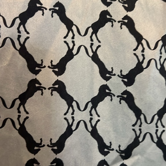 Club Monaco Silk Blouse - Picture 5 of 5